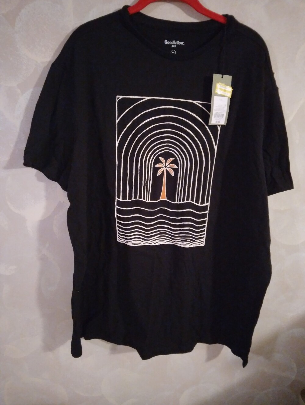 Goodfellow & Co Black Short-Sleeve Tee with Orange Palm Graphic
